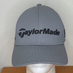 TaylorMade Golf Men’s Embroidered Dark Gray/Blck PSI M1 Adjustable Hat StrapBack